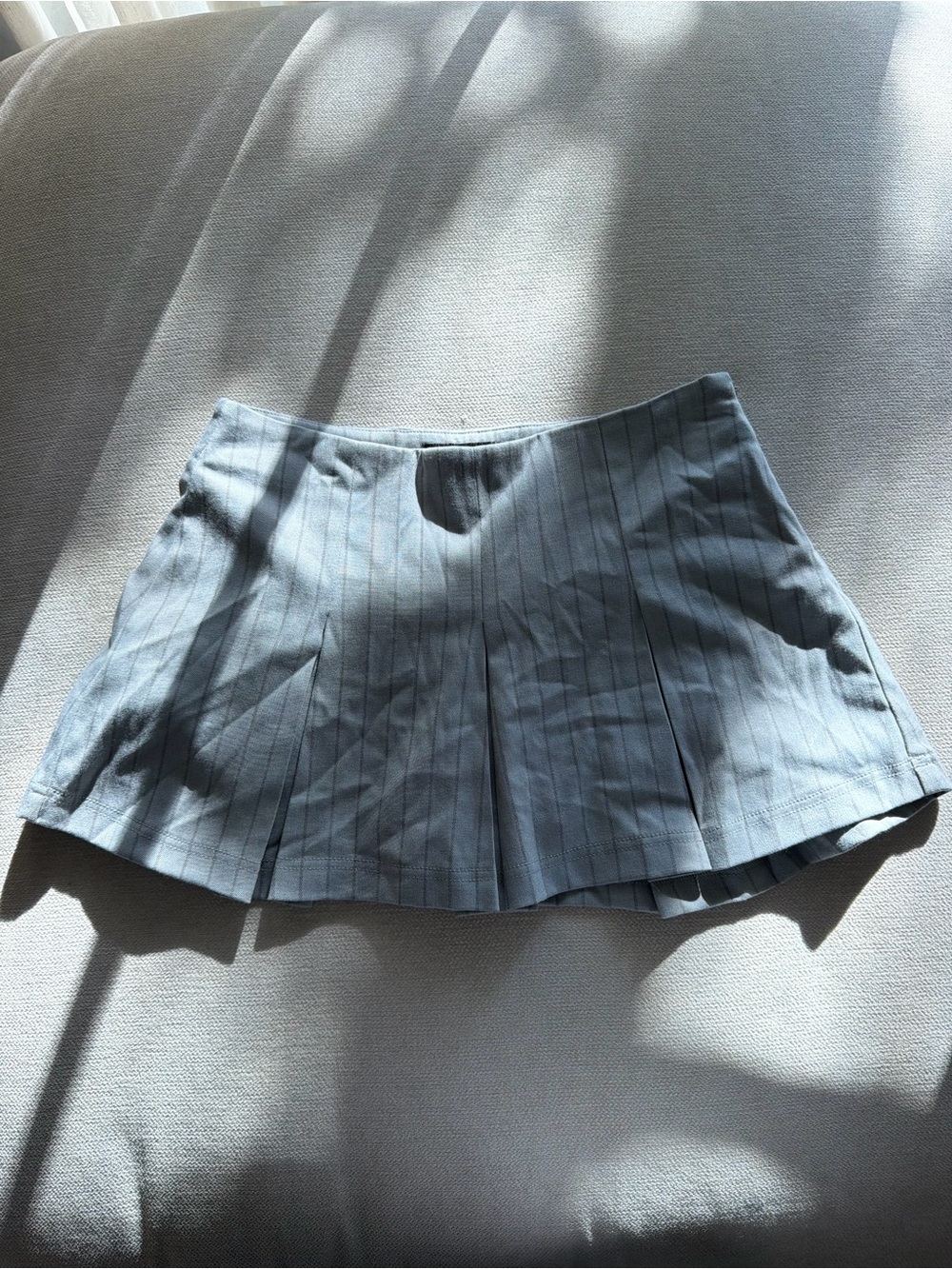 Sleeveless Collard Gray Pinstripe Skort Set - Picture 4 of 6